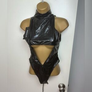 Club Exx X Dolls Kill Black Faux Patent Leather Cutout Bodysuit & Gloves NWT S